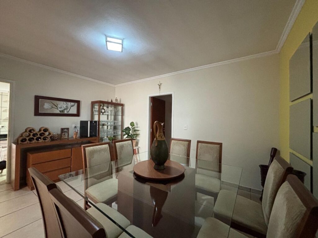 WhatsApp Image 2025-10-08 at 14.32.27 (2)