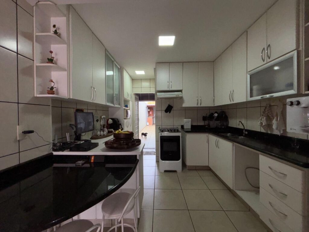 WhatsApp Image 2025-10-08 at 14.32.29