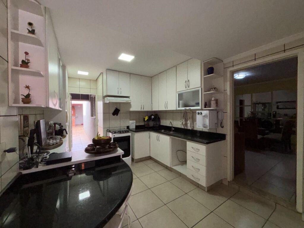 WhatsApp Image 2025-10-08 at 14.32.29 (2)